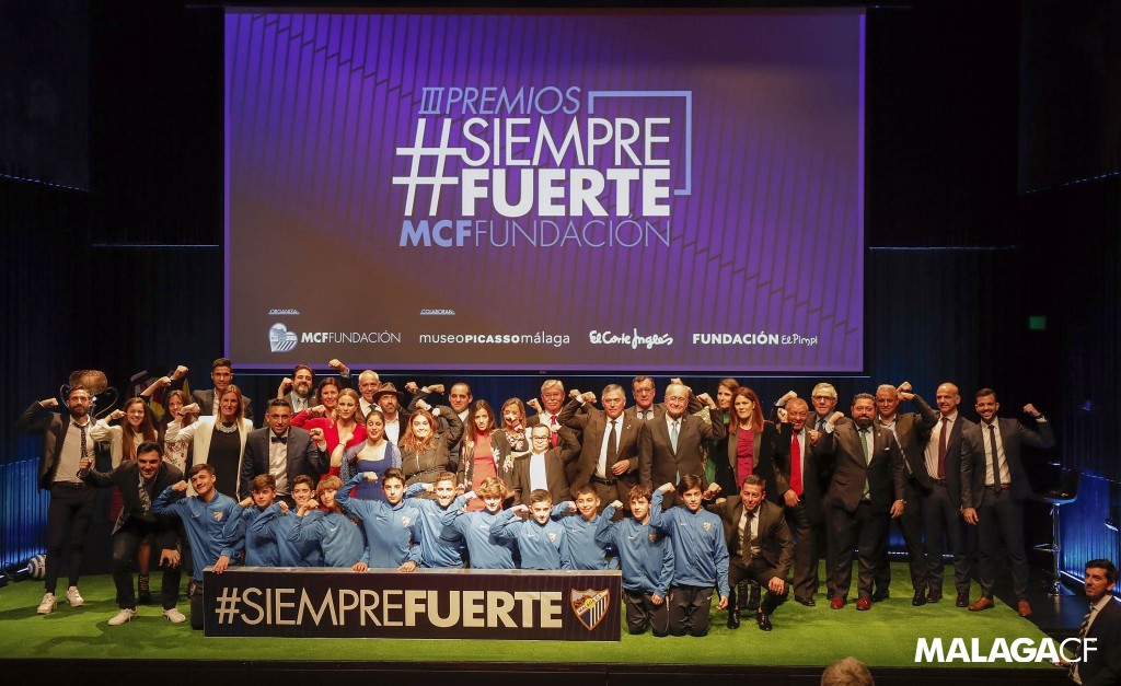 Down Málaga recibe el premio ‘Entidad Social 2019’ en los III Premios #SiempreFuerte
